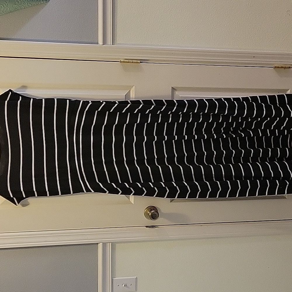 Torrid Size 1 Black and White Striped Dress - Picture 2 of 8